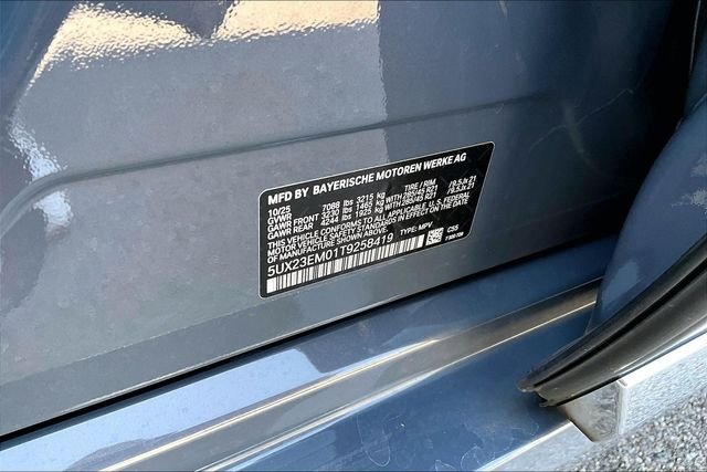 Used 2026 Brown BMW xDrive40i image 34