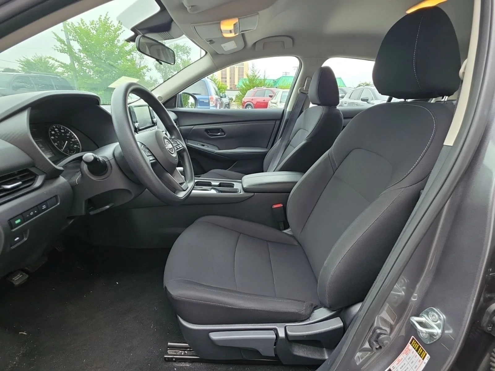 Used 2025 Gray Nissan S image 9