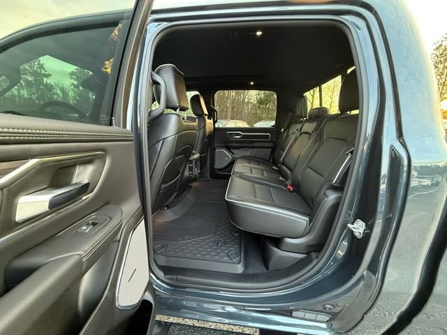 2025 RAM 1500 Laramie - Photo 15