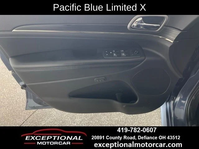 Used 2020 Blue Jeep Limited X image 35