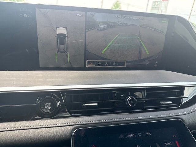 Used 2025 Black INFINITI SENSORY image 11