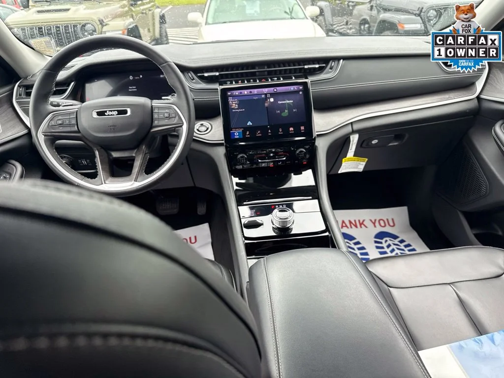 Used 2023 Black Jeep Limited image 35