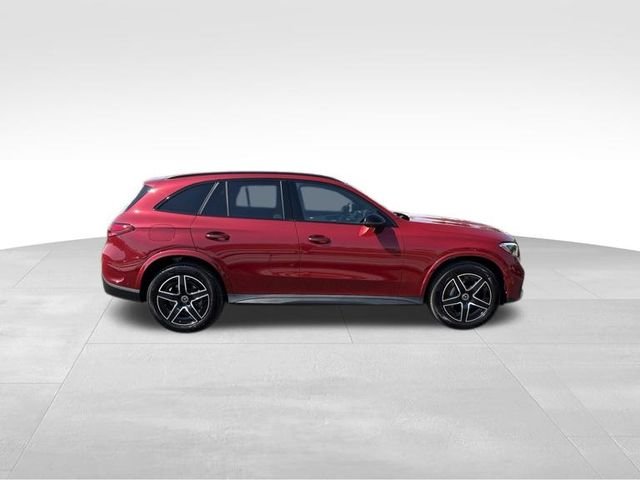 New 2027 Red Mercedes-Benz GLC 300 image 6