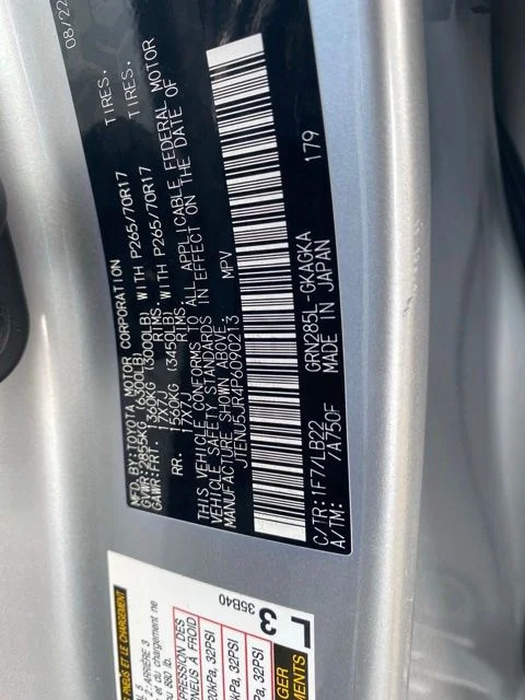 Used 2023 Silver Toyota SR5 Premium image 41