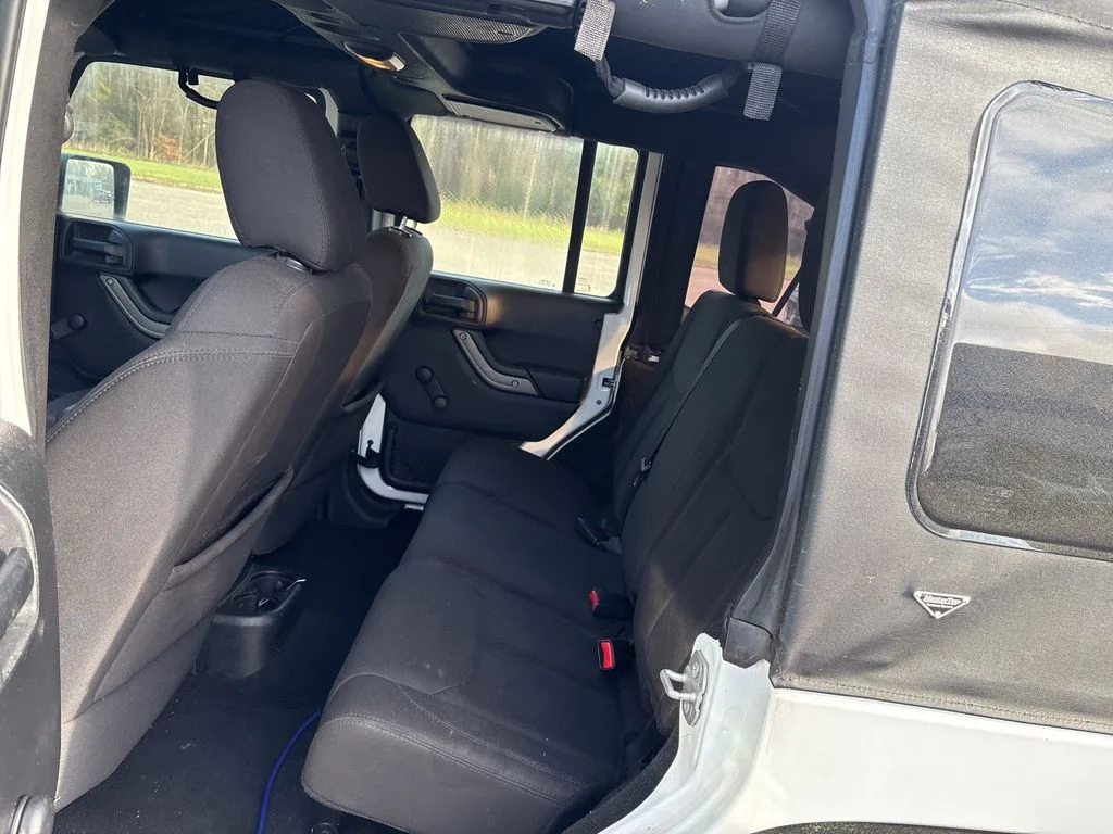 Used 2015 White Jeep Unlimited Sport image 11