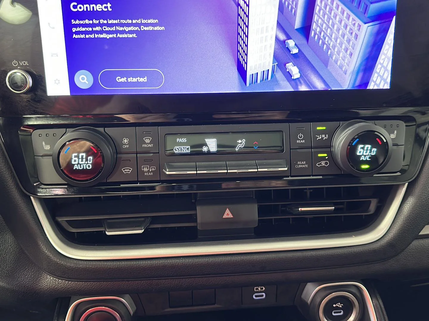 Used 2024 Wind Chill Pearl Toyota XLE image 17