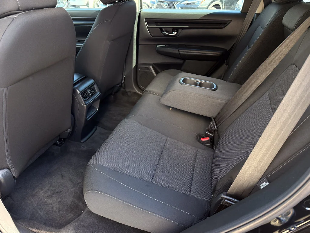 Used 2024  Honda LX image 19