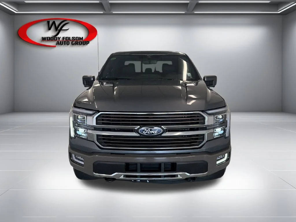 New 2026 Carbonized Gray Metallic Ford King Ranch® image 2