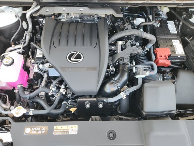 New 2026 Eminent White Pearl Lexus PREMIUM PLUS image 27