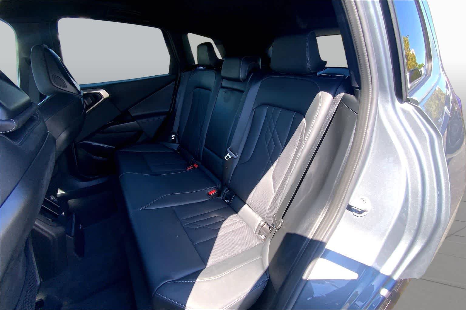 Used 2025 Skyscraper Gray Metallic BMW 30 xDrive image 20