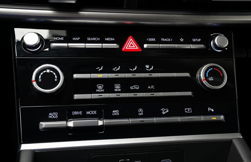 New 2026 Phantom Black Hyundai SE image 43