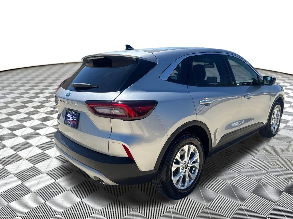 Used 2024 Silver Ford Active image 6