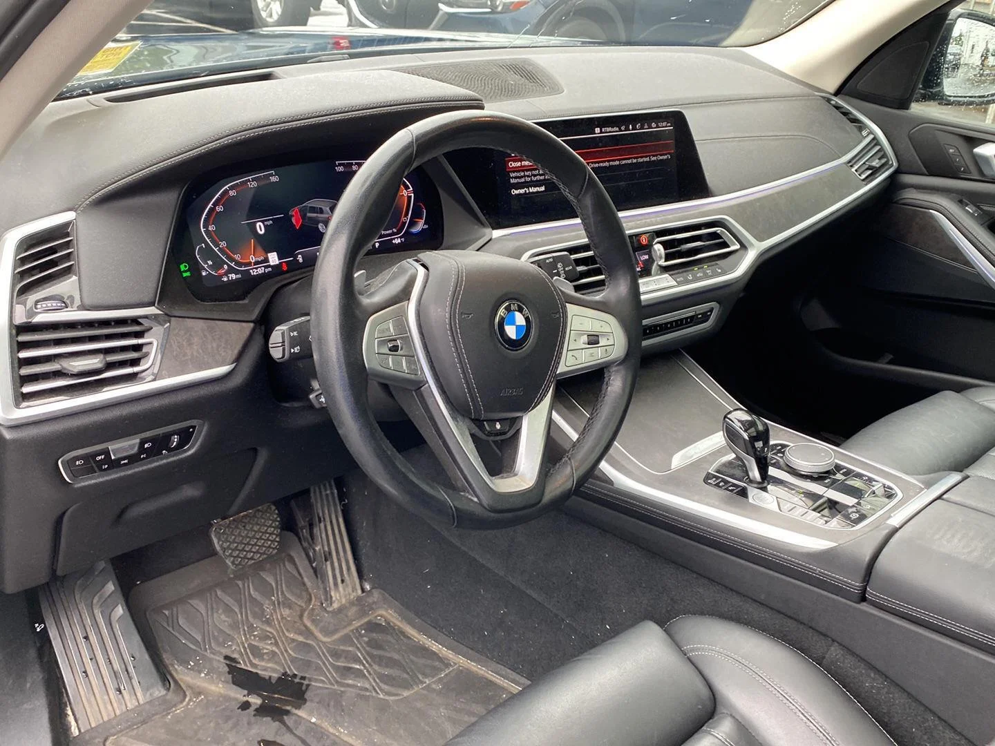 Used 2022 Black Sapphire Metallic BMW xDrive40i image 6