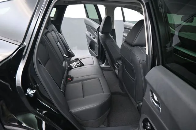 New 2026 Super Black Nissan SL image 15