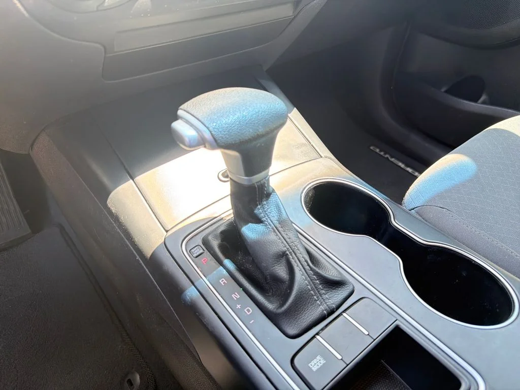 Used 2020 Gray Kia LX image 28