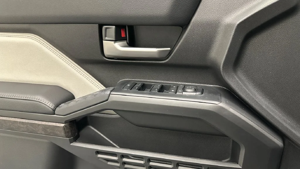 2026 Toyota Tacoma Limited - Photo 16