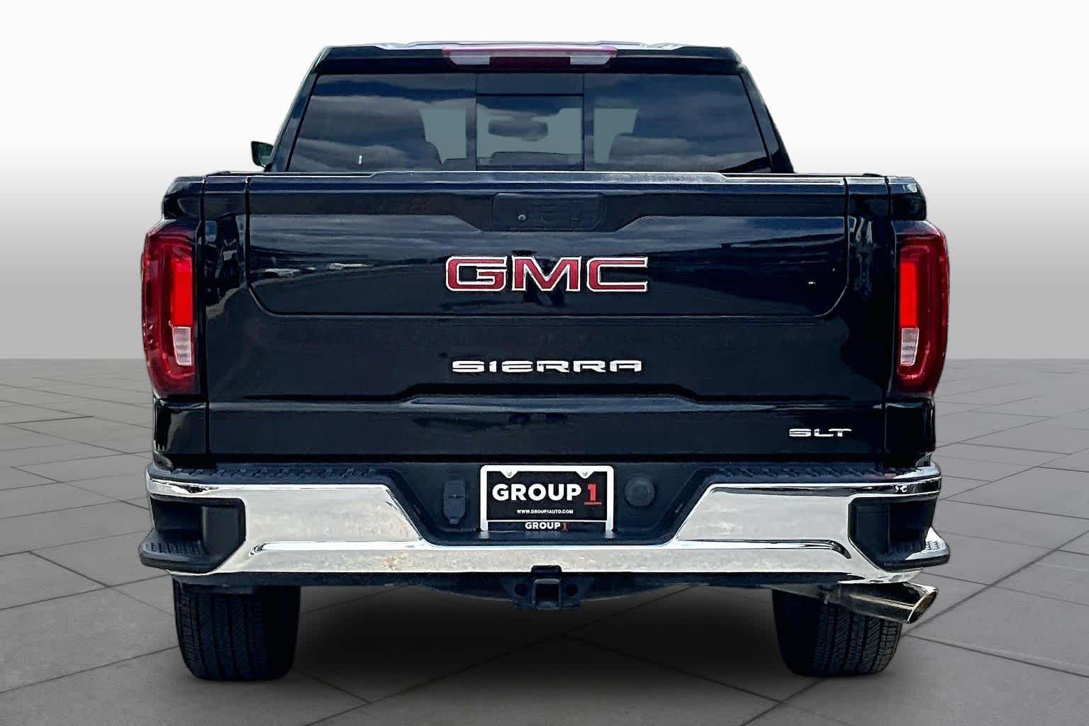 Used 2021 Onyx Black GMC SLT image 5