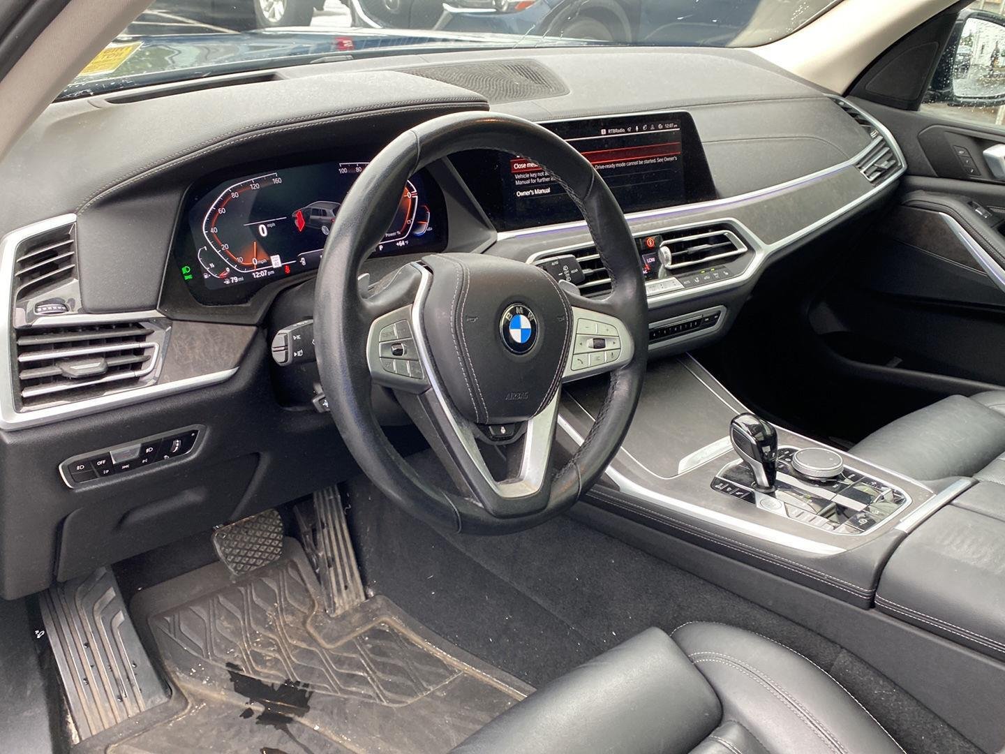 Used 2022 Black Sapphire Metallic BMW xDrive40i image 6