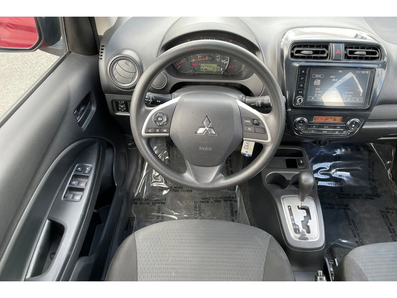 Used 2023 Infrared Metallic w/Black Roof Mitsubishi Black Edition image 15