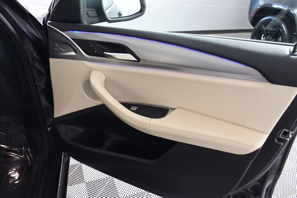 2023 BMW X4 30i - Photo 18
