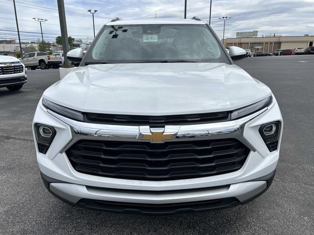 New 2026 Summit White Chevrolet LT image 9