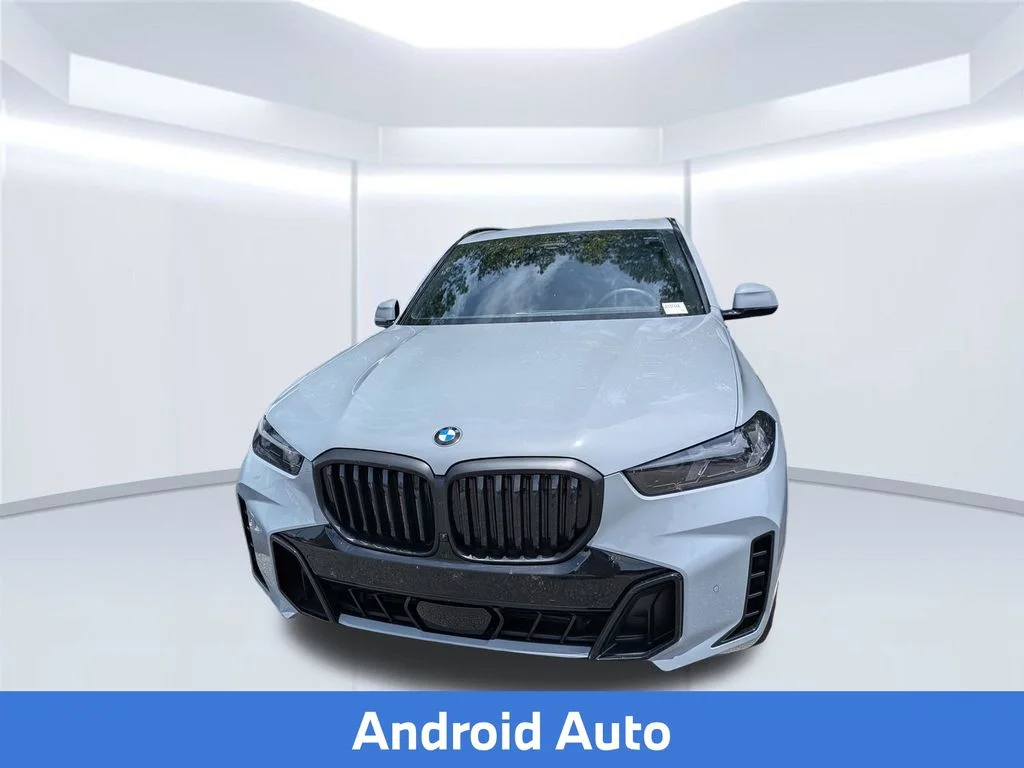 Used 2026 Gray BMW xDrive40i image 3