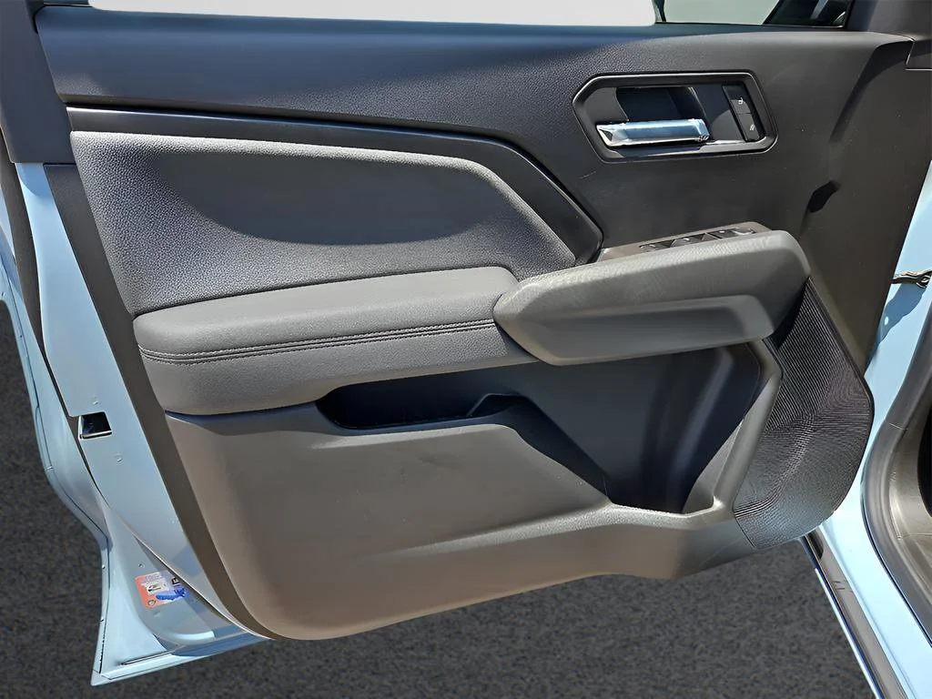 2026 Chevrolet Colorado LT - Photo 20