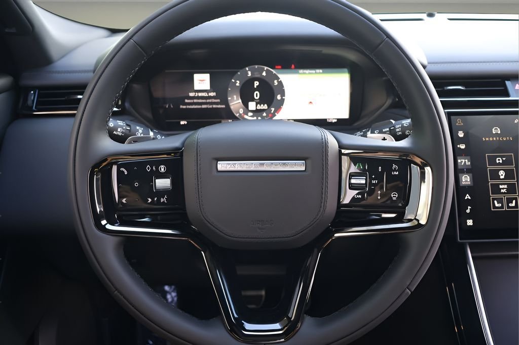New 2026 Fuji White Land Rover Dynamic SE image 20