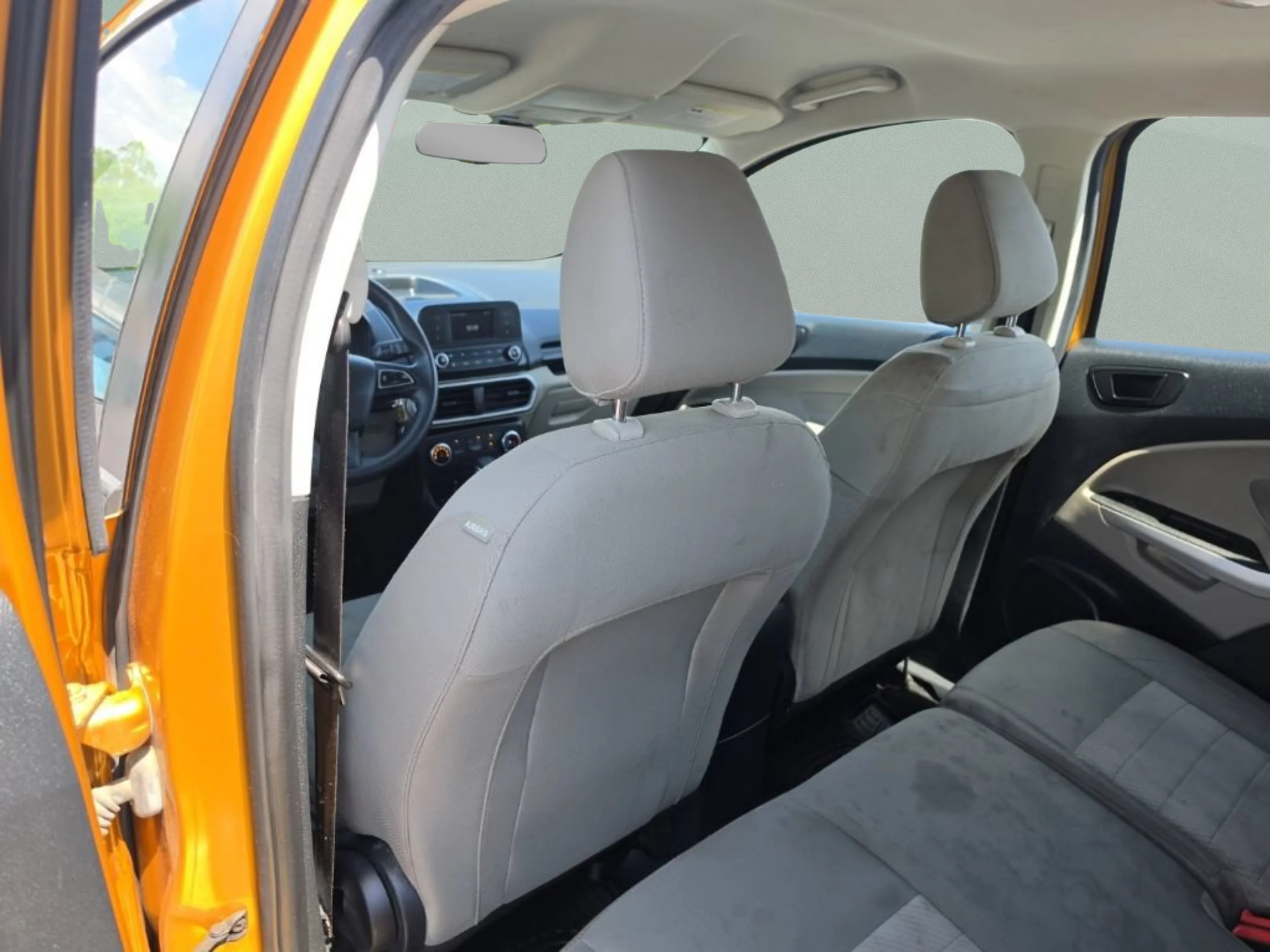Used 2021 Yellow Ford S image 21