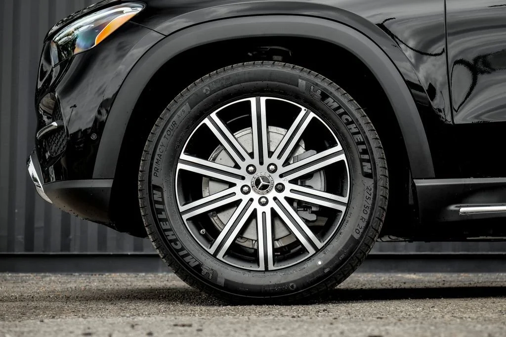 New 2026 Black Mercedes-Benz GLE 350 image 40
