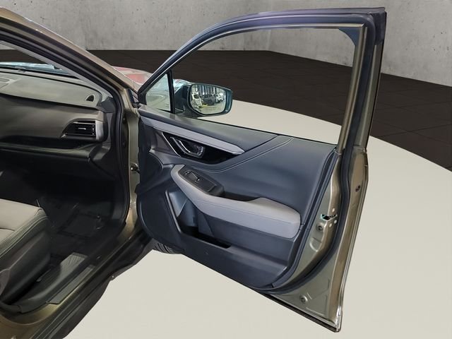 Certified Used 2023 Green Metallic Subaru Onyx Edition image 17