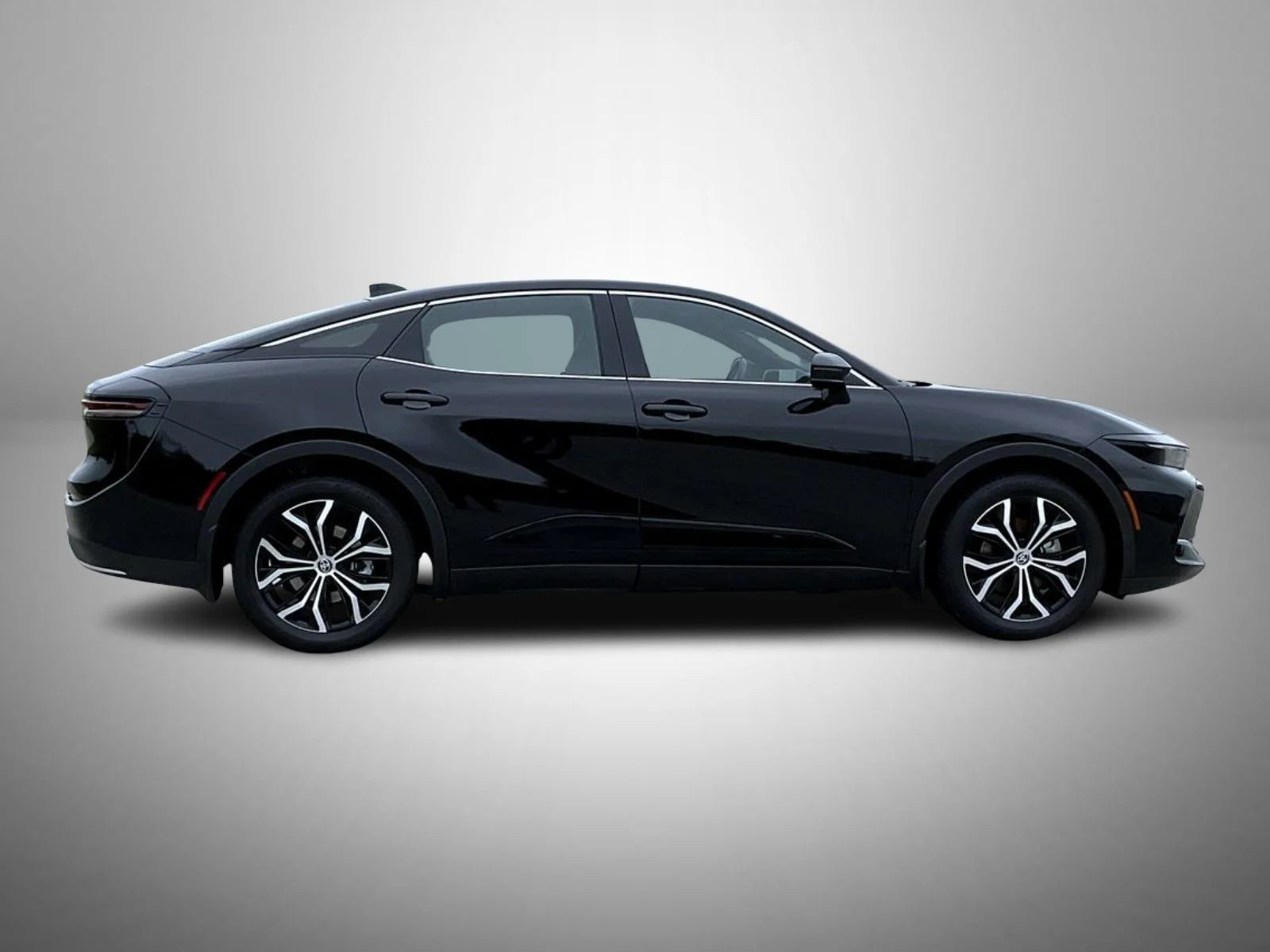 Used 2024 Black Toyota XLE image 4