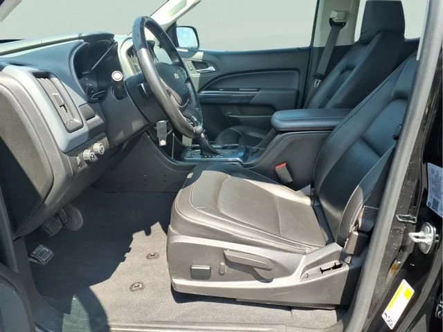 Used 2022 Black Chevrolet Z71 image 19