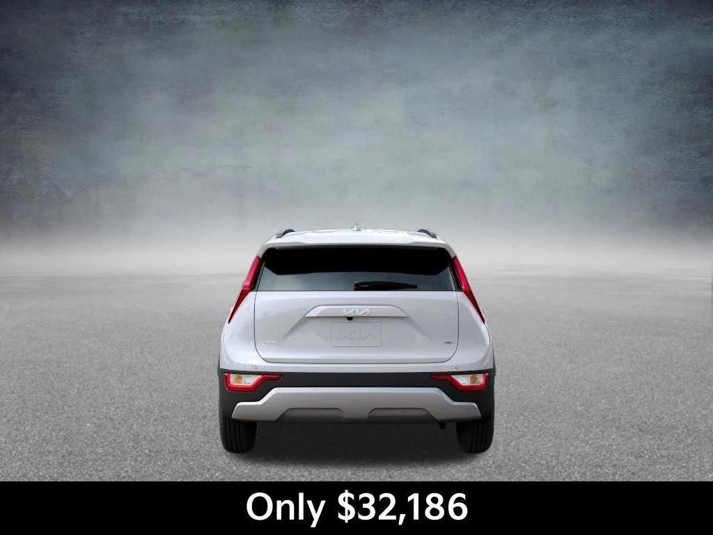 New 2026 Snow White Pearl Kia EX image 5