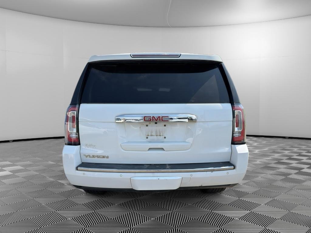 Used 2019 Summit White GMC Denali image 5