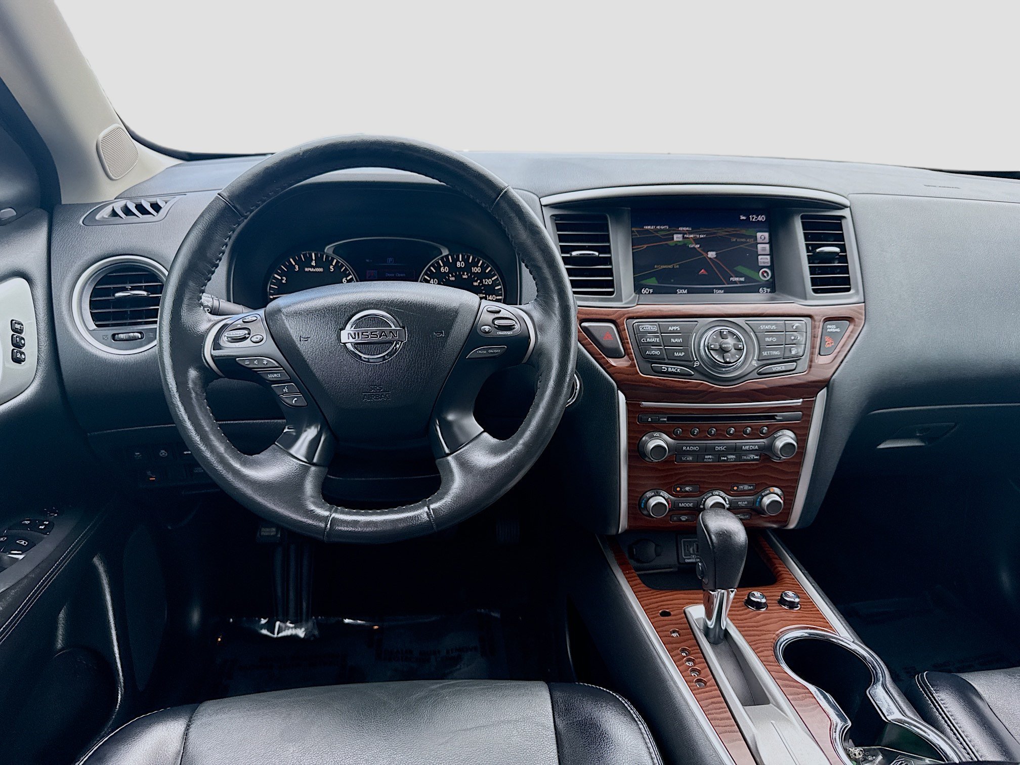Used 2020 Gun Metallic Nissan Platinum image 19