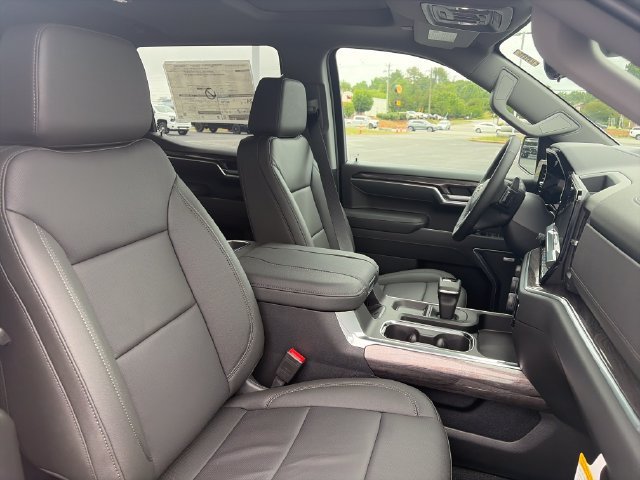 2026 Chevrolet Silverado 1500 LTZ - Photo 12