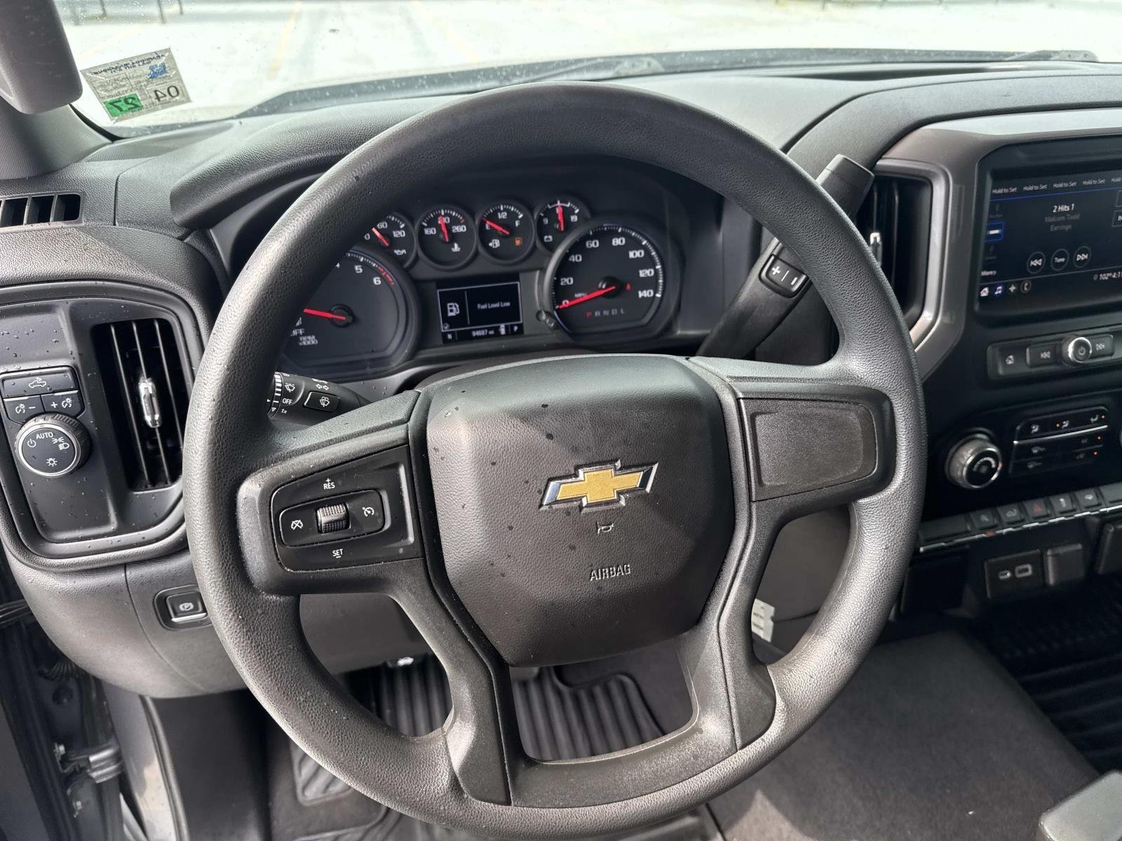 Used 2022 Satin Steel Metallic Chevrolet Custom image 21