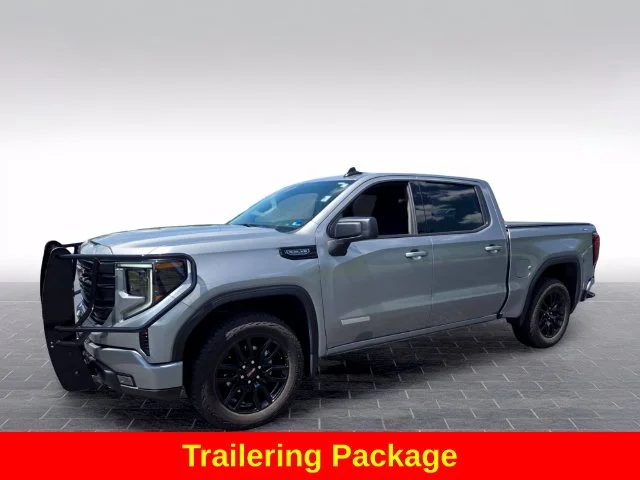 Used 2025 Silver GMC Elevation image 4