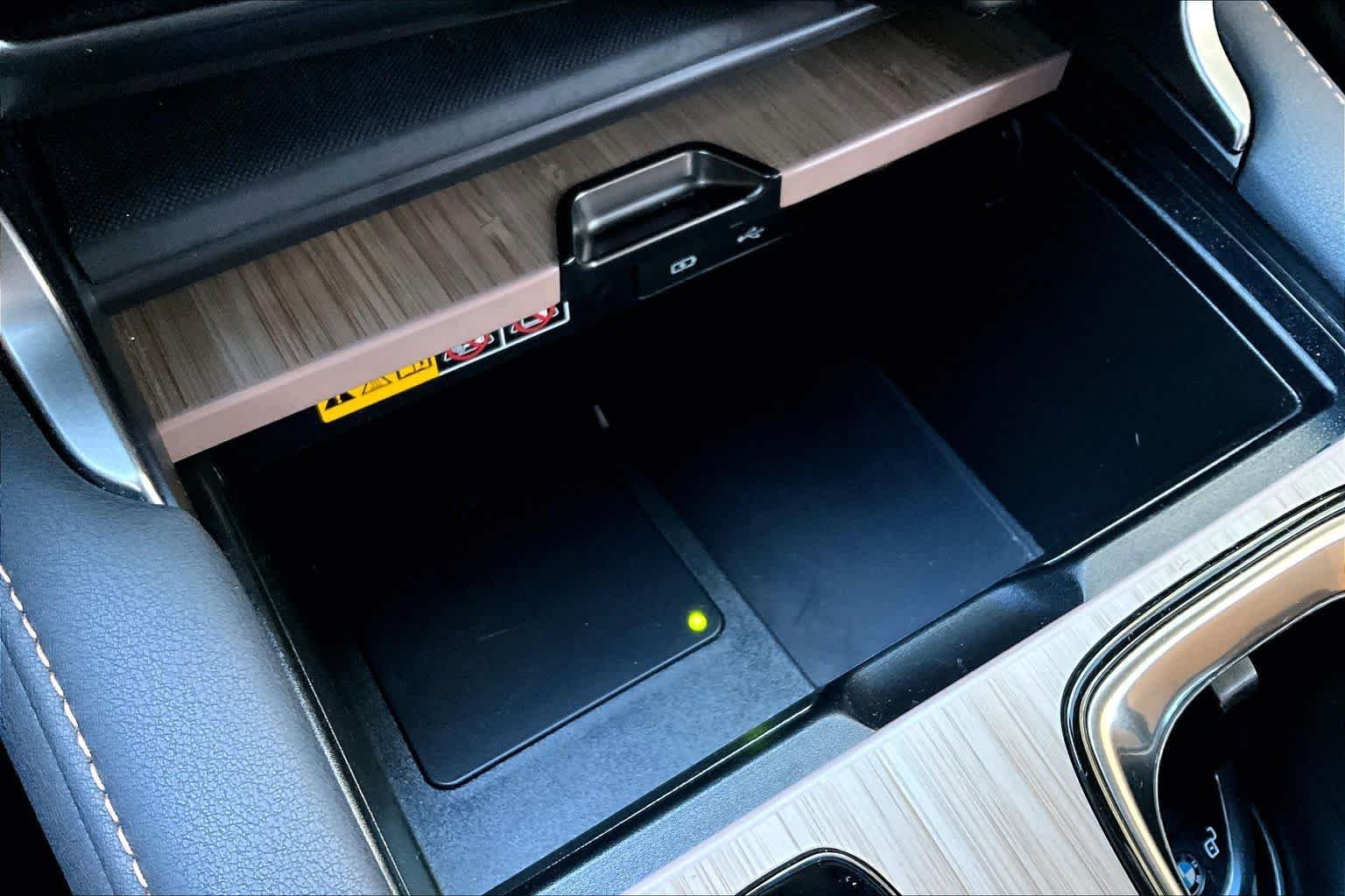 Used 2024 Copper Crest Lexus Premium Plus image 33