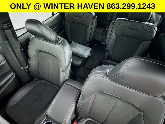 Used 2025 Black Jeep Altitude X image 20