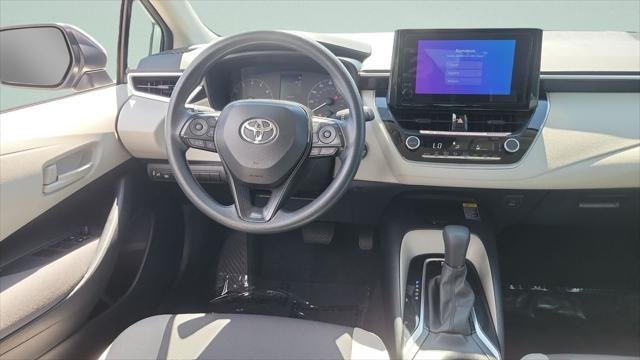 Certified Used 2025 SILVER ME. Toyota  image 12
