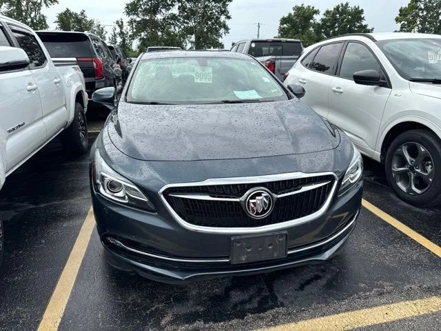 Used 2019 Pewter Metallic Buick 4dr Sdn Essence FWD image 5