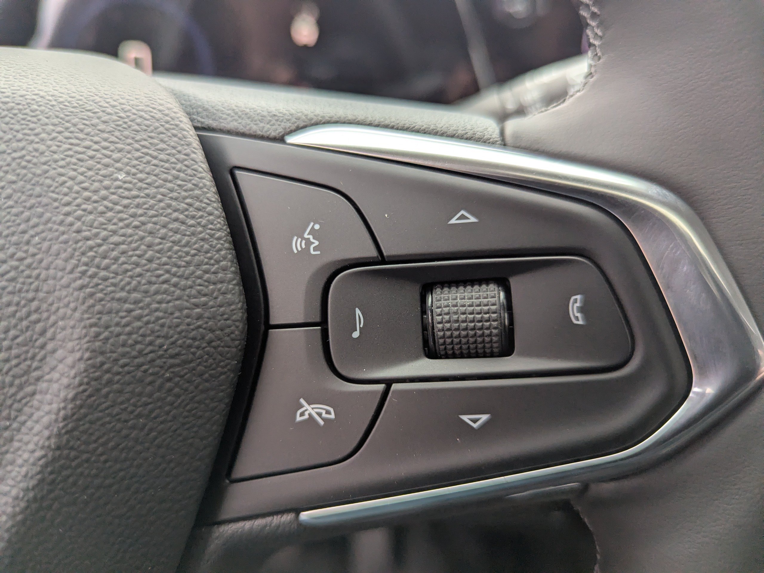 2026 Chevrolet Trax LT - Photo 16