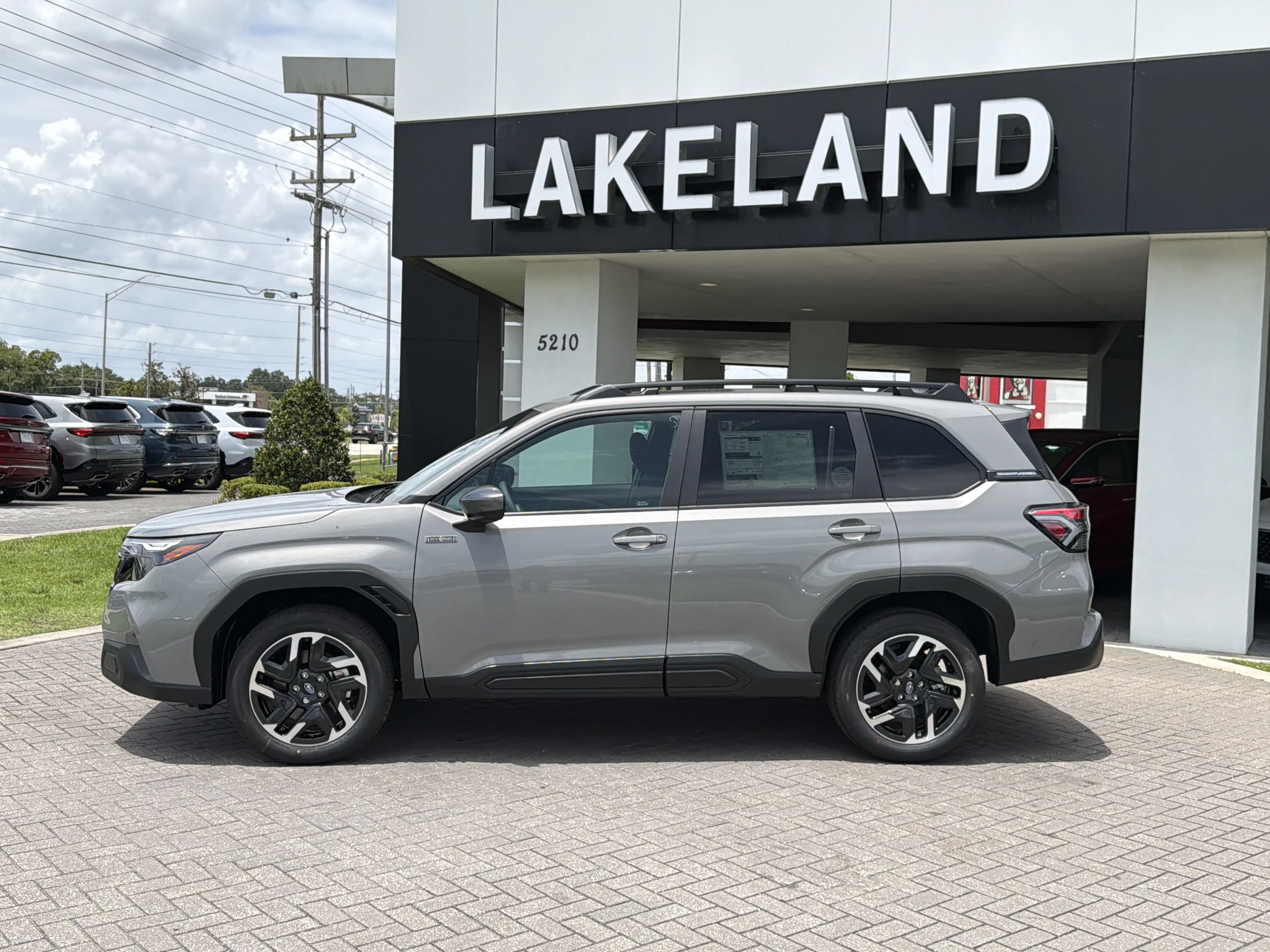 New 2026 RIVER ROCK PEARL Subaru Premium Hybrid image 3