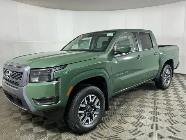 New 2027 Green Nissan SV image 3