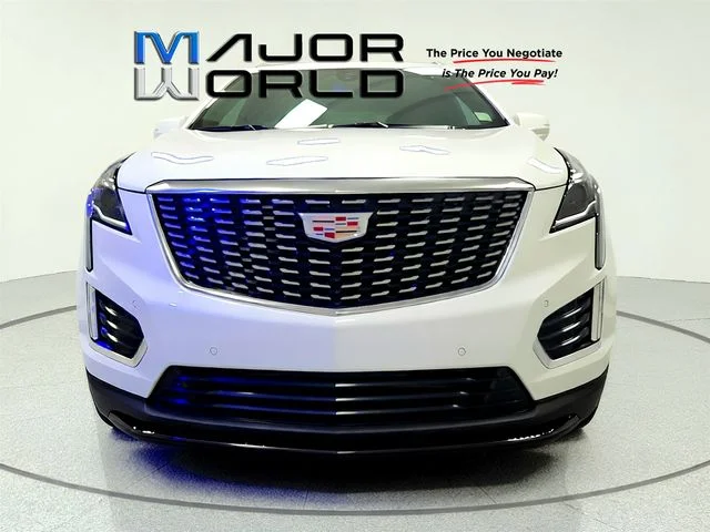 Used 2024 White Cadillac Luxury image 3