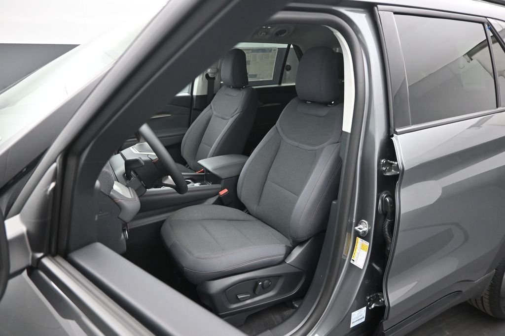New 2026 Carbonized Gray Metallic Ford Active image 8