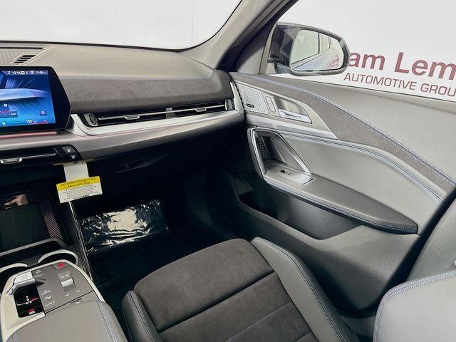2025 BMW X2 35i - Photo 25