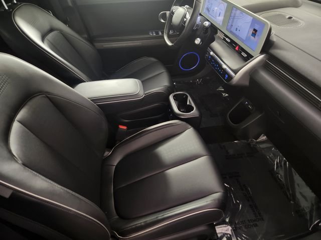 2024 Hyundai IONIQ 5 Limited - Photo 14